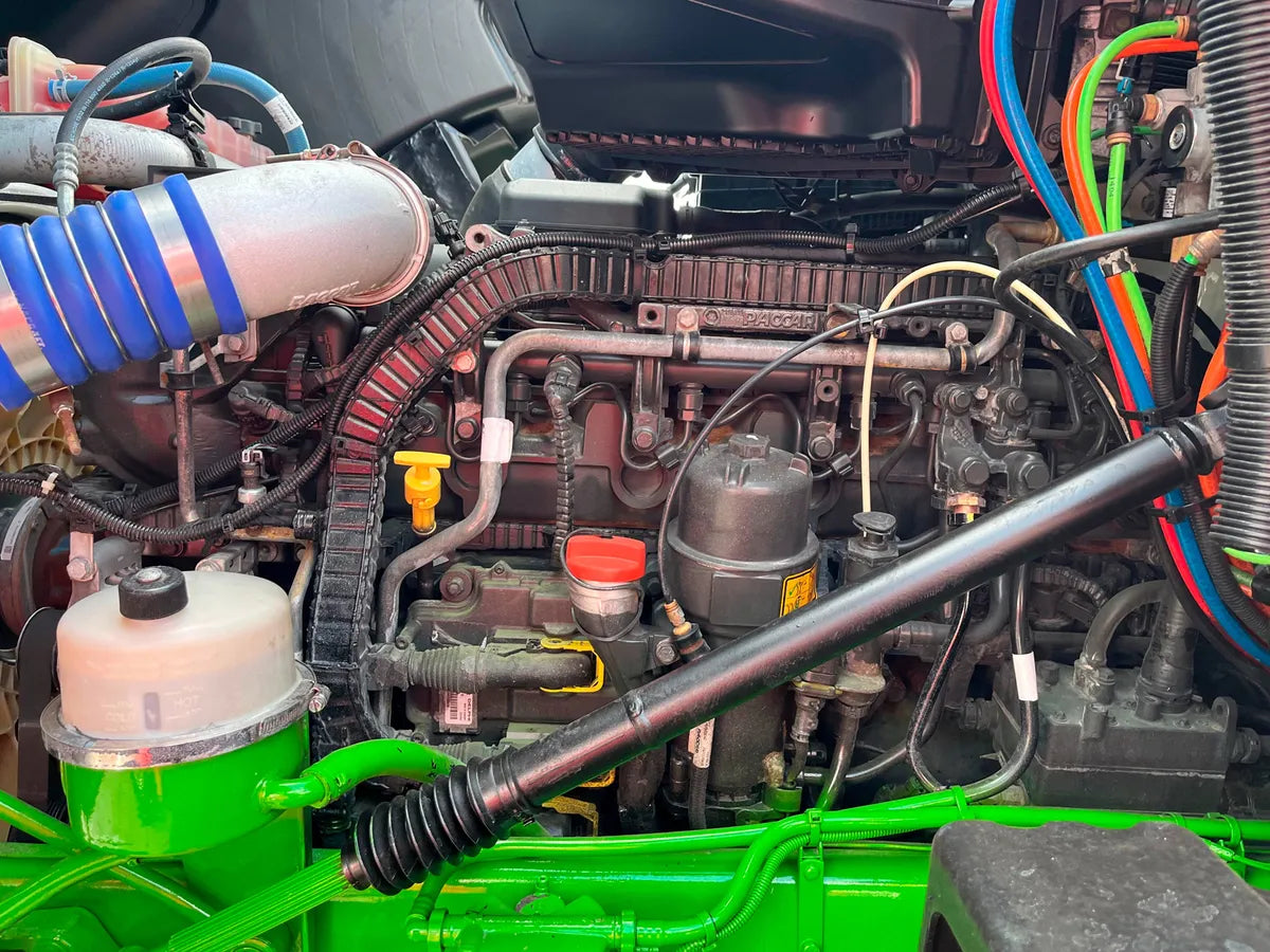⚪ Peterbilt 579 2019 – Estilo, potencia y rentabilidad sobre el asfalto