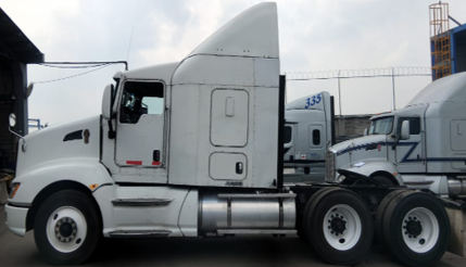 🚛 Kenworth T660 2015 color blanco
