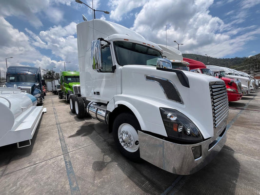 Volvo VNL 2014