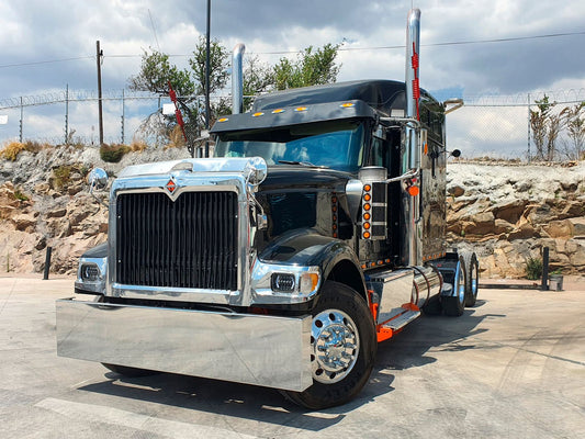 International 9900 2017