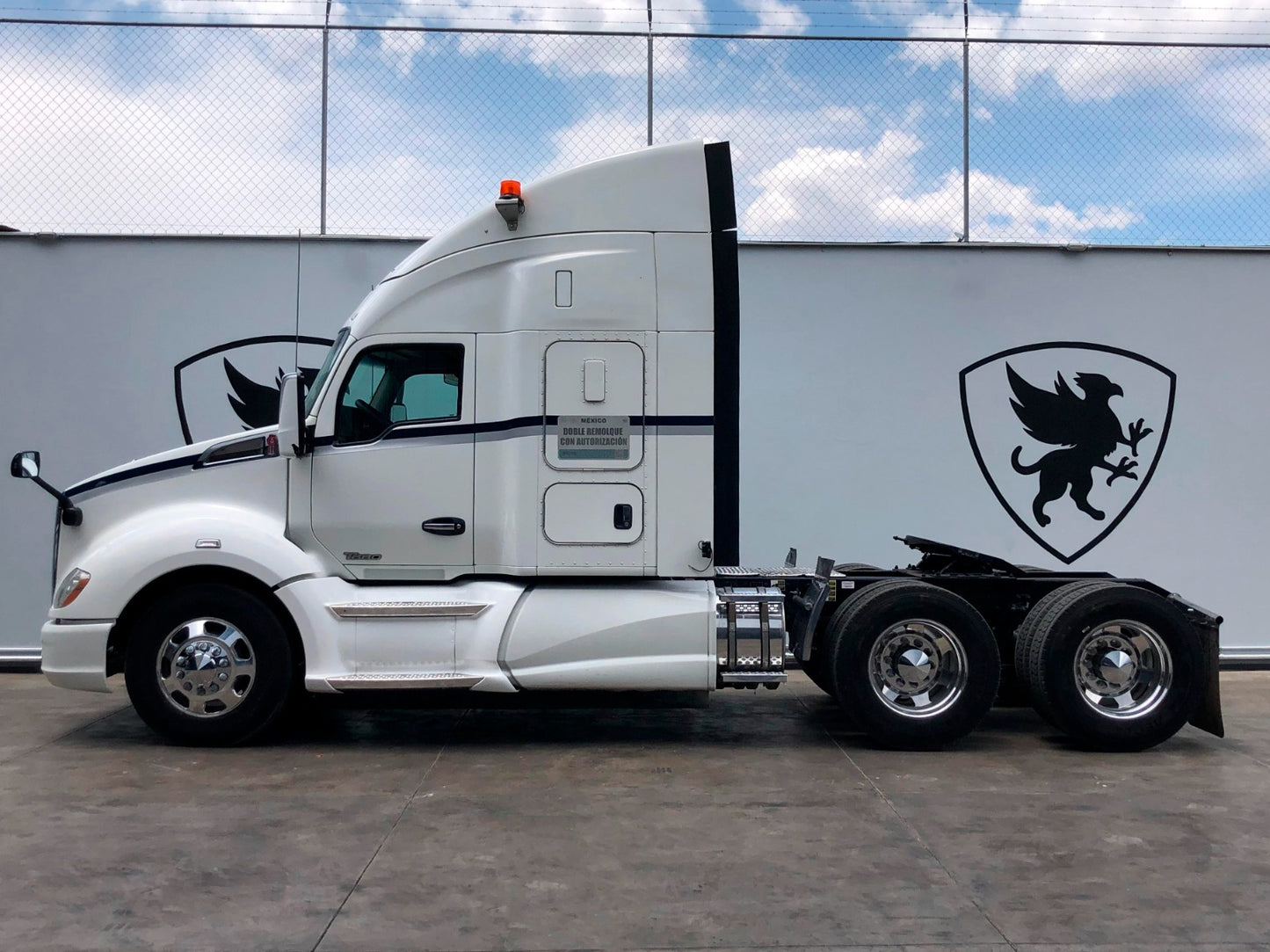 Kenworth T680 2017