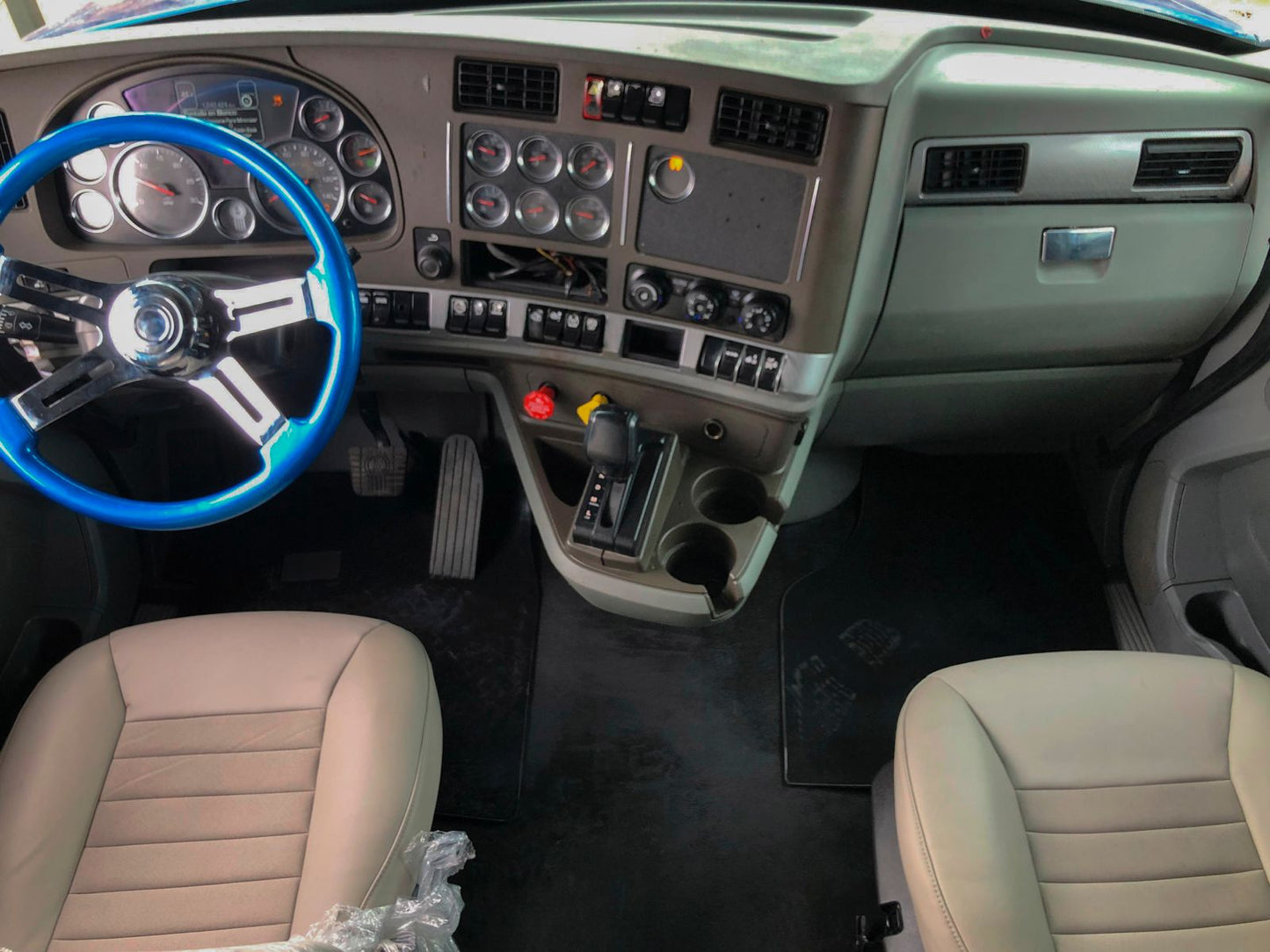 Kenworth T680 2018