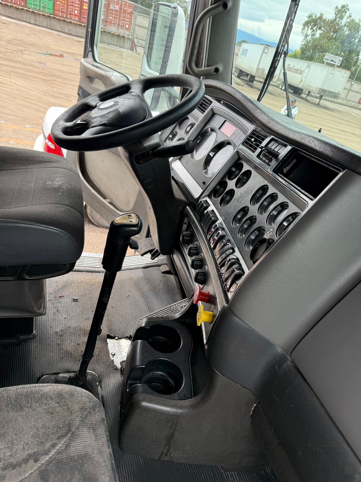 🚛 Kenworth T660 2015 color blanco