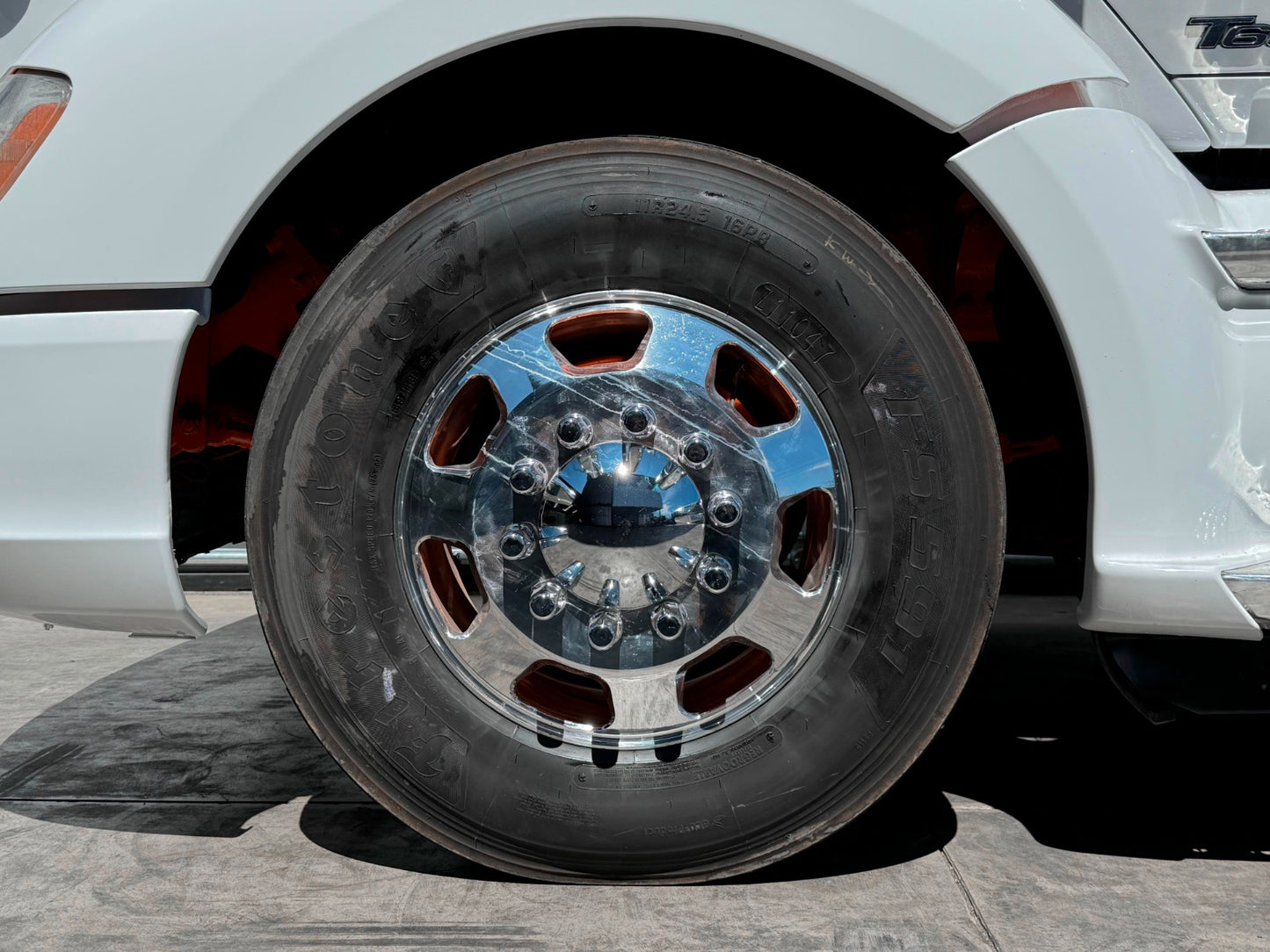 🚛 Kenworth T680 2017 color blanco