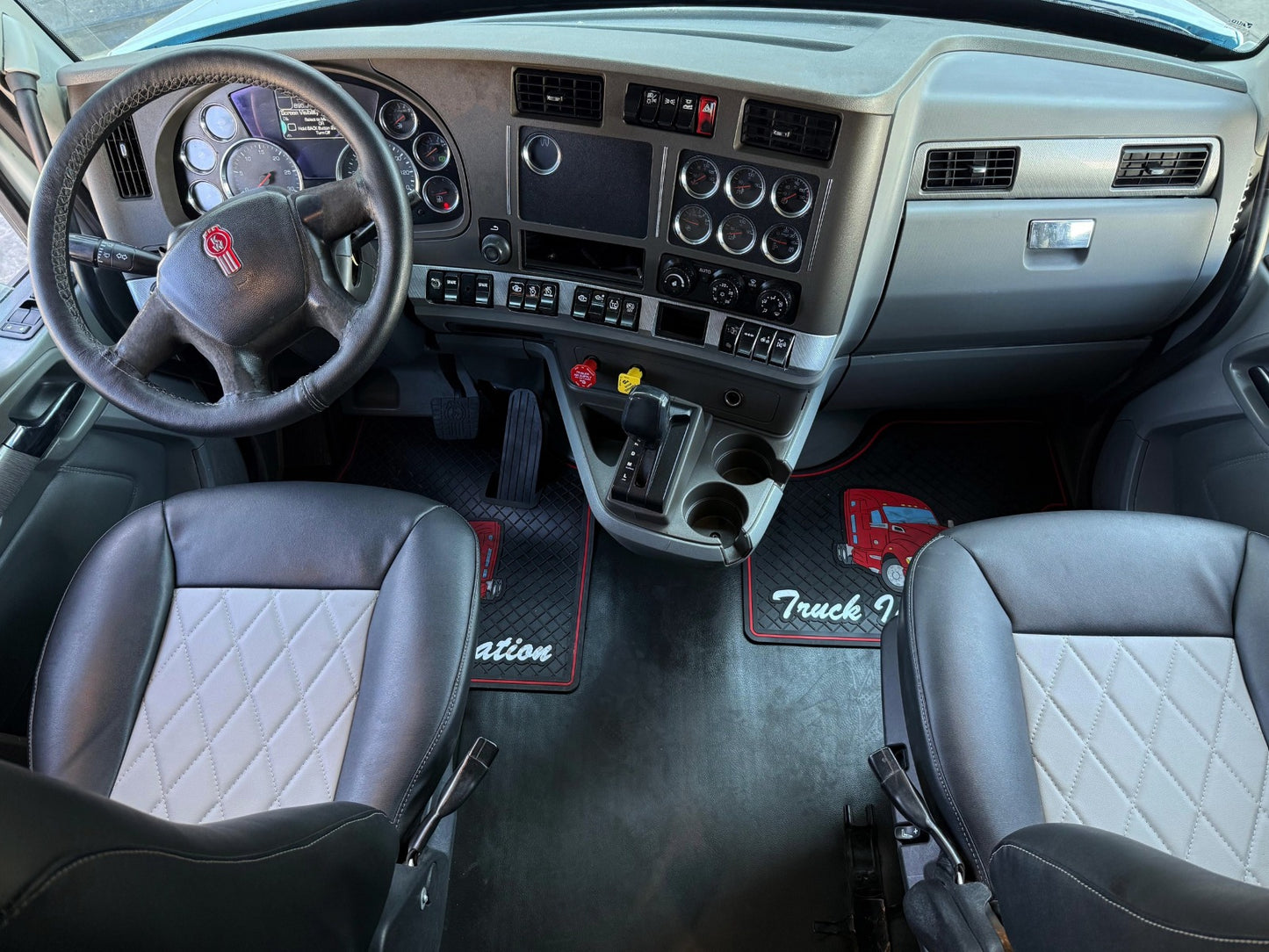 🚛 Kenworth T680 2018 color blanco