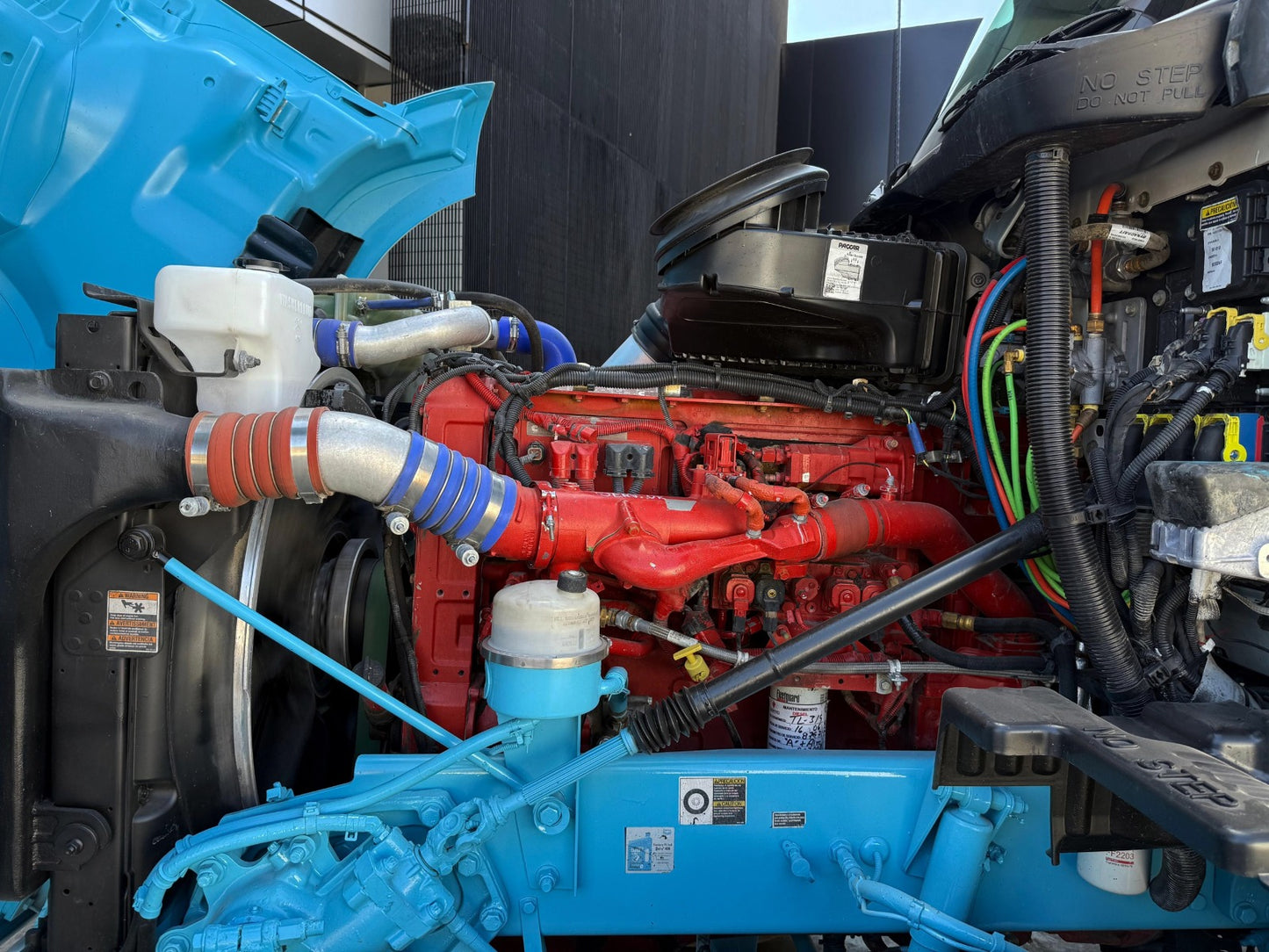 🚛 Kenworth T680 2018 color blanco