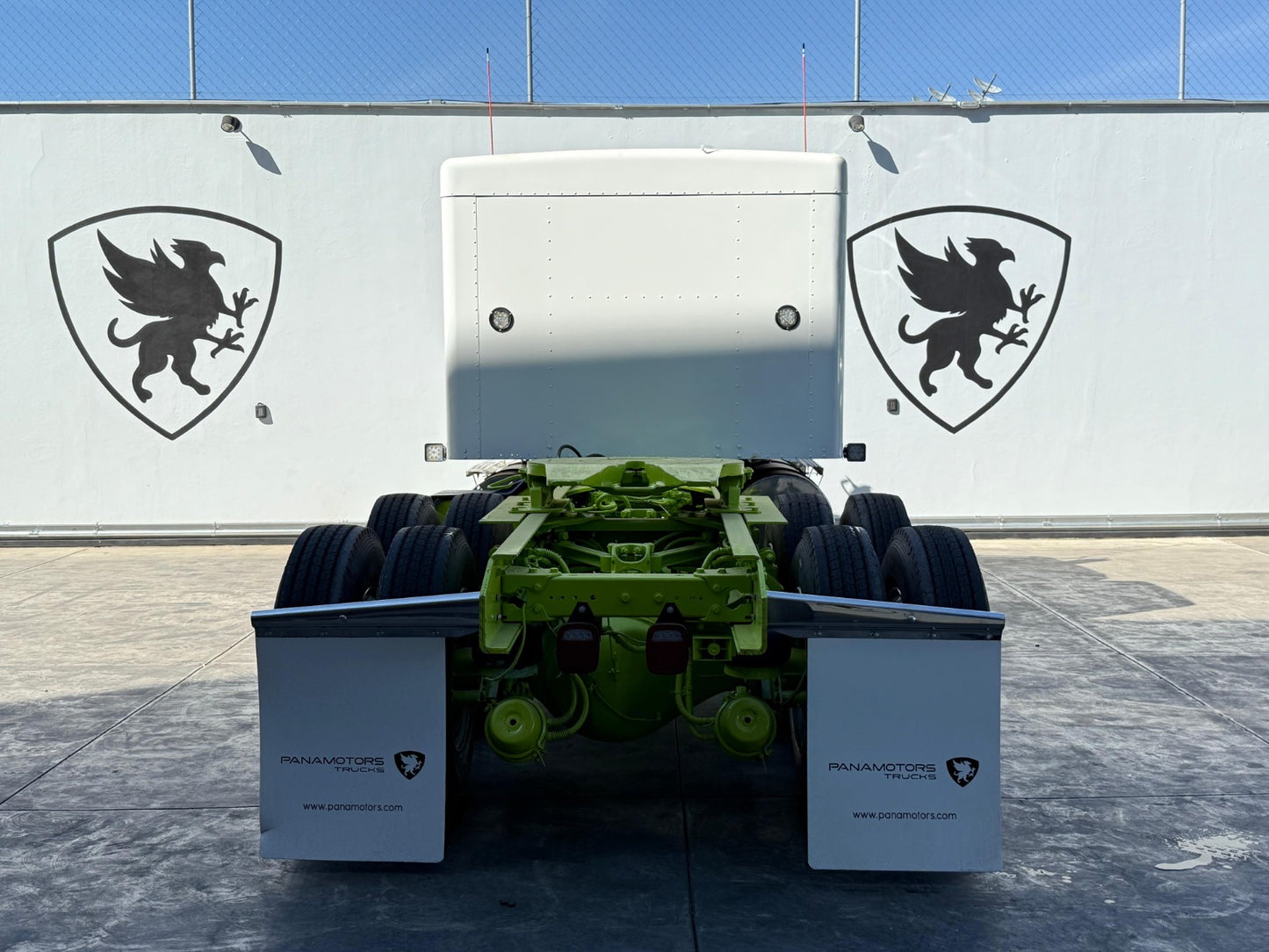 🚛 Kenworth T800 2017 color blanco