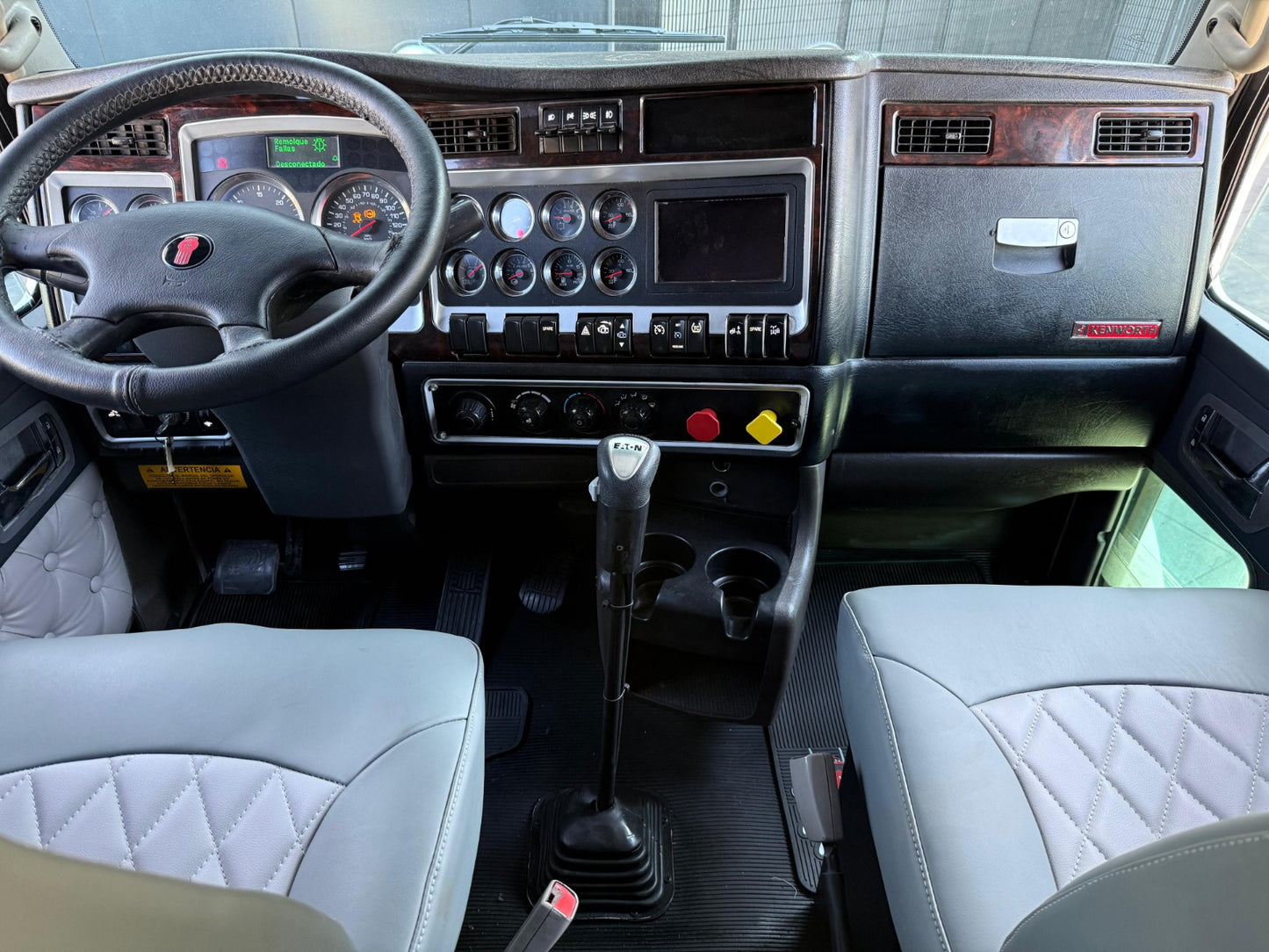 🚛 Kenworth T800 2017 color blanco