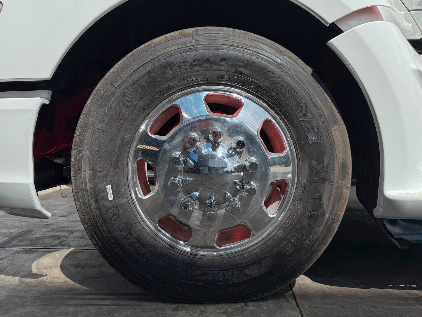 🚛 Kenworth T680 2018 color blanco