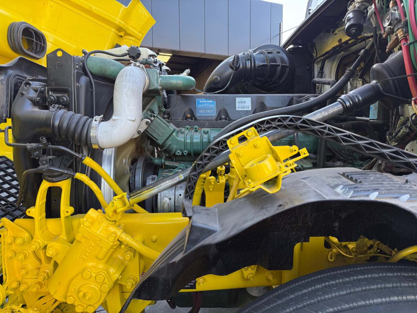 🚛 Volvo VNL 2016 color blanco