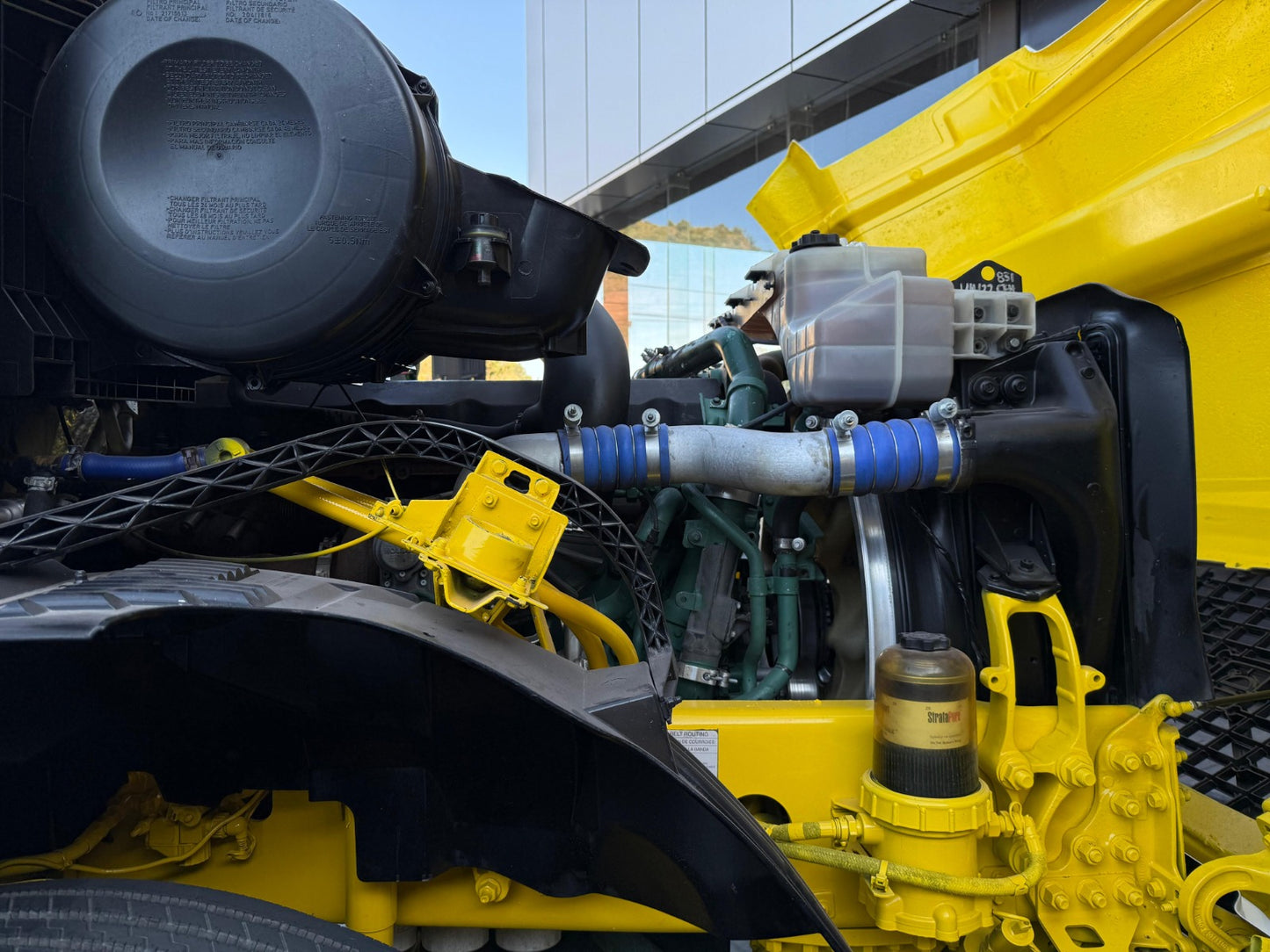 🚛 Volvo VNL 2016 color blanco