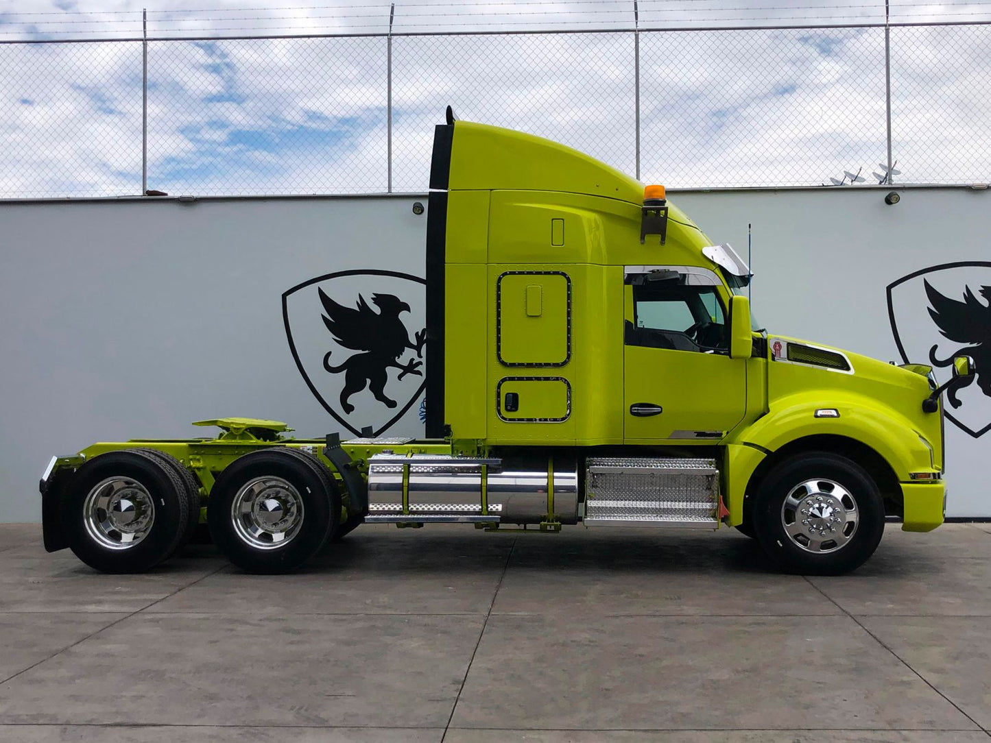 Kenworth T880 2022